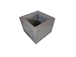 Kosz z betonu architektonicznego